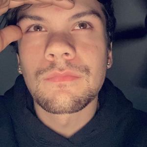 Meet your Posher, Bryan